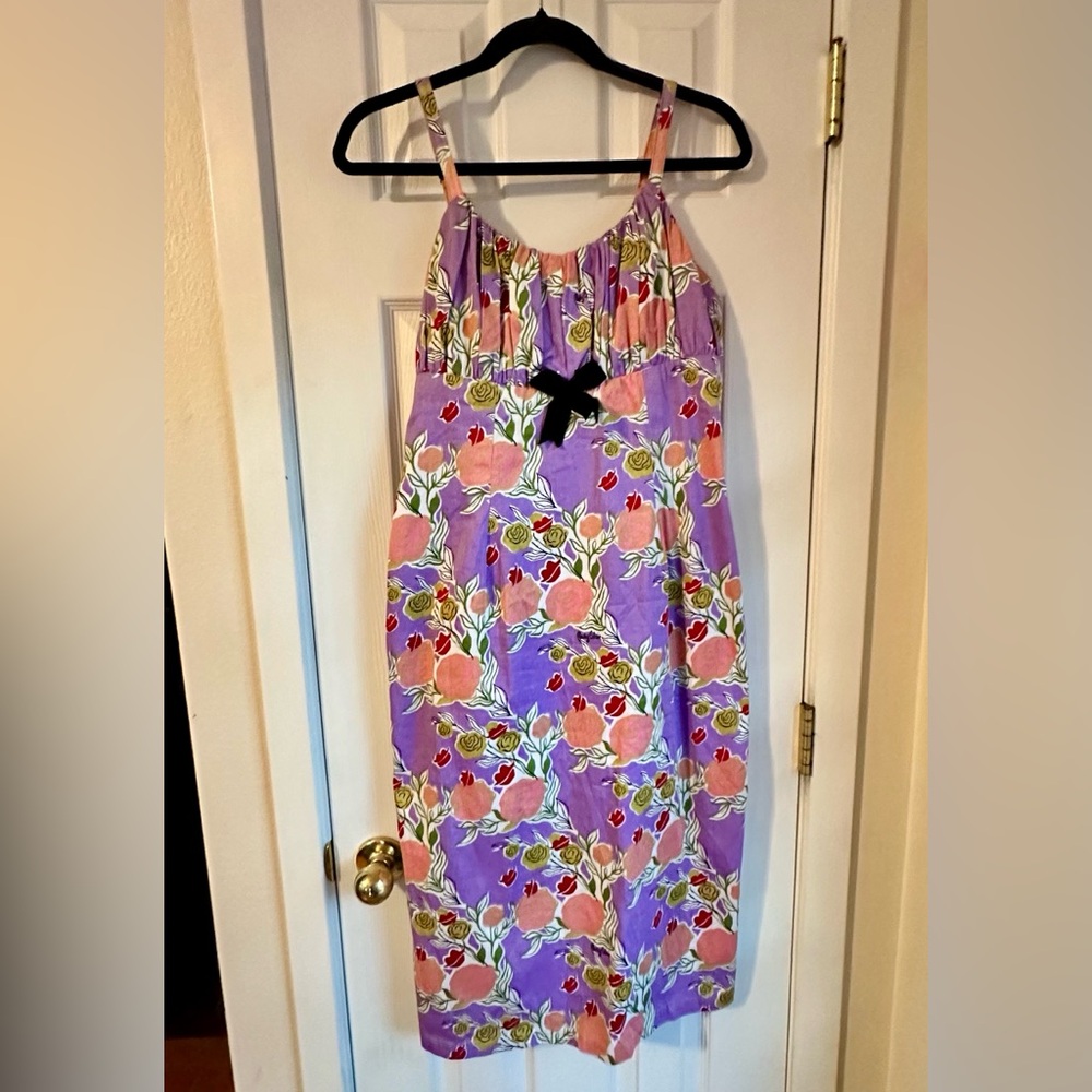 Pinup Couture Mary Blair Evangeline Pencil dress Lavender Lips and Roses XL EUC - Picture 3 of 6